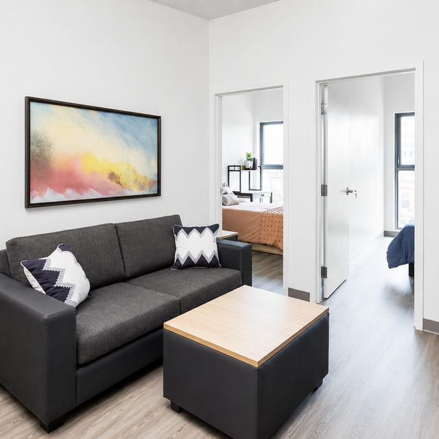 Mc Master University Bedroom Apartment 04
